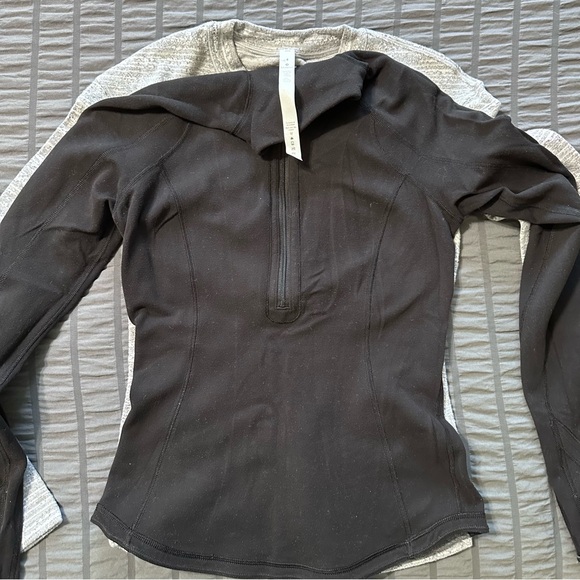 Lululemon Reversible half zip longsleeve - Picture 7 of 7